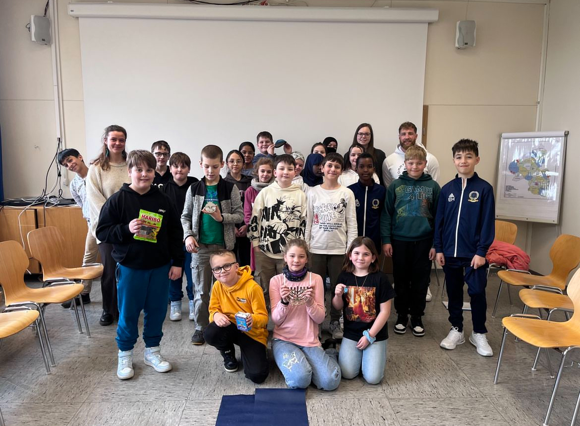 Read more about the article Das Projekt „Meet a Jew“ zu Besuch in der Grund- und Realschule plus Gerolstein