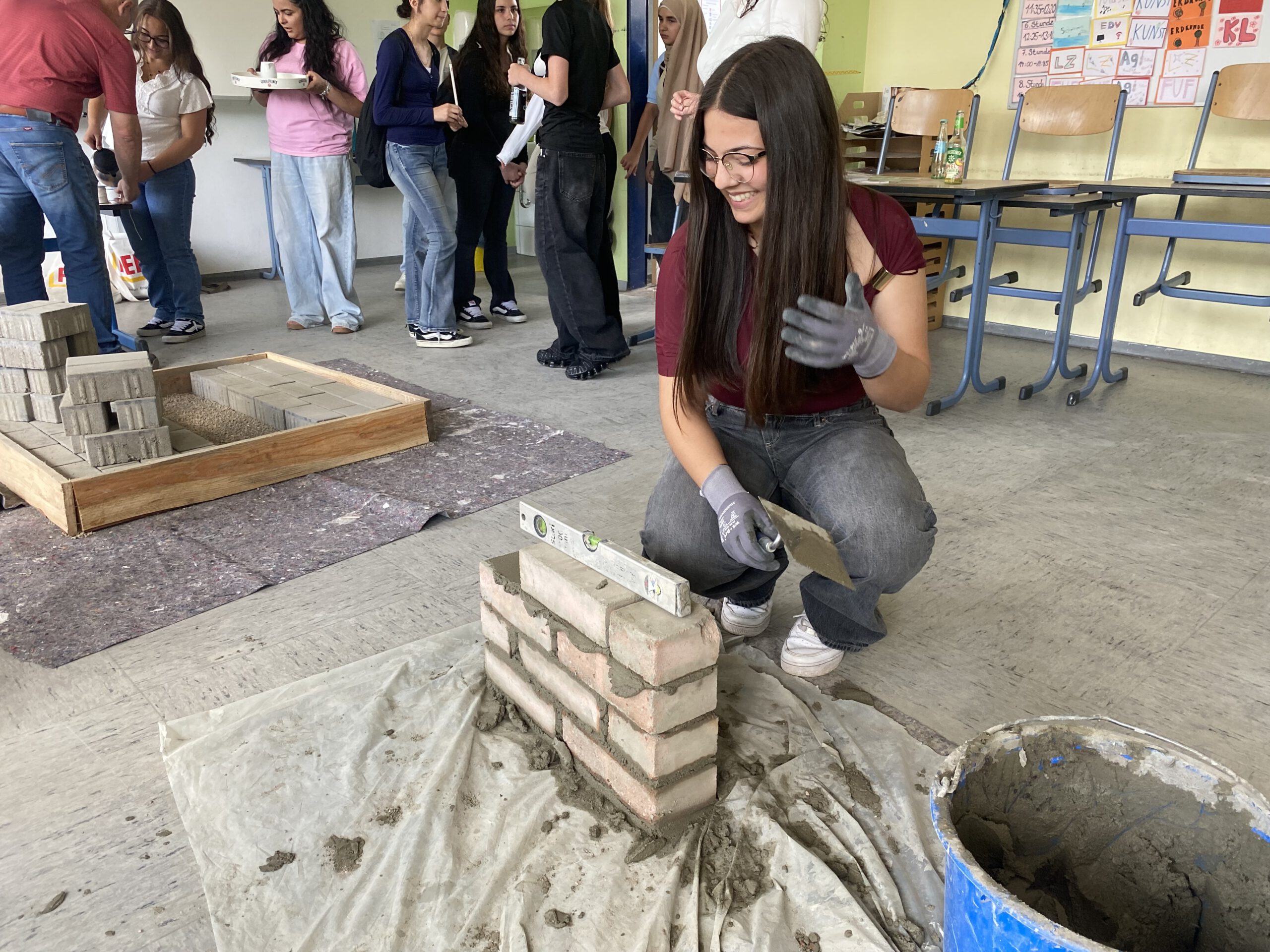 Mehr über den Artikel erfahren Berufsinformationstag an der Grund- und Realschule plus Gerolstein: Einblicke in die Berufswelt