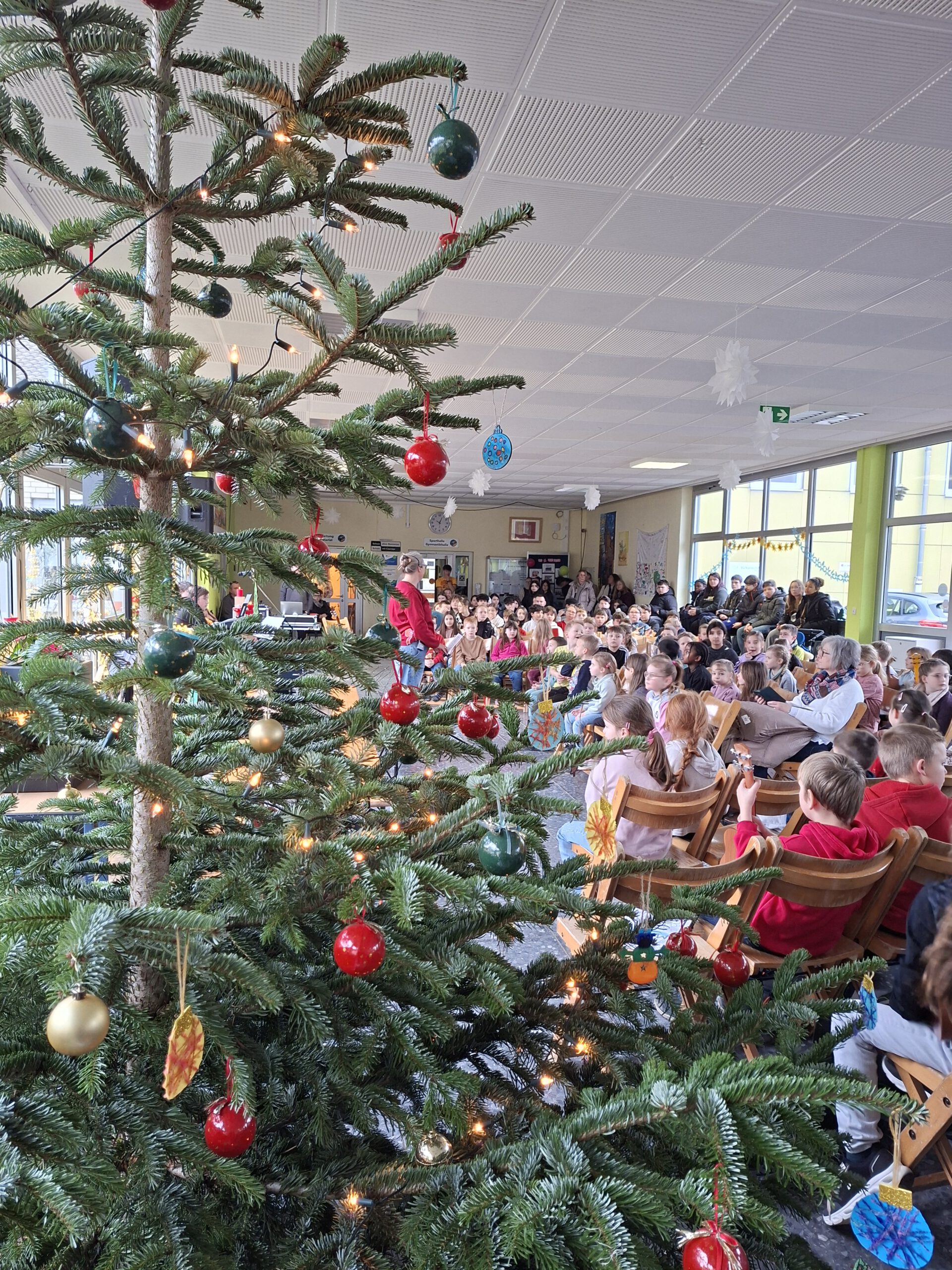 Mehr über den Artikel erfahren Alljährliches Adventssingen