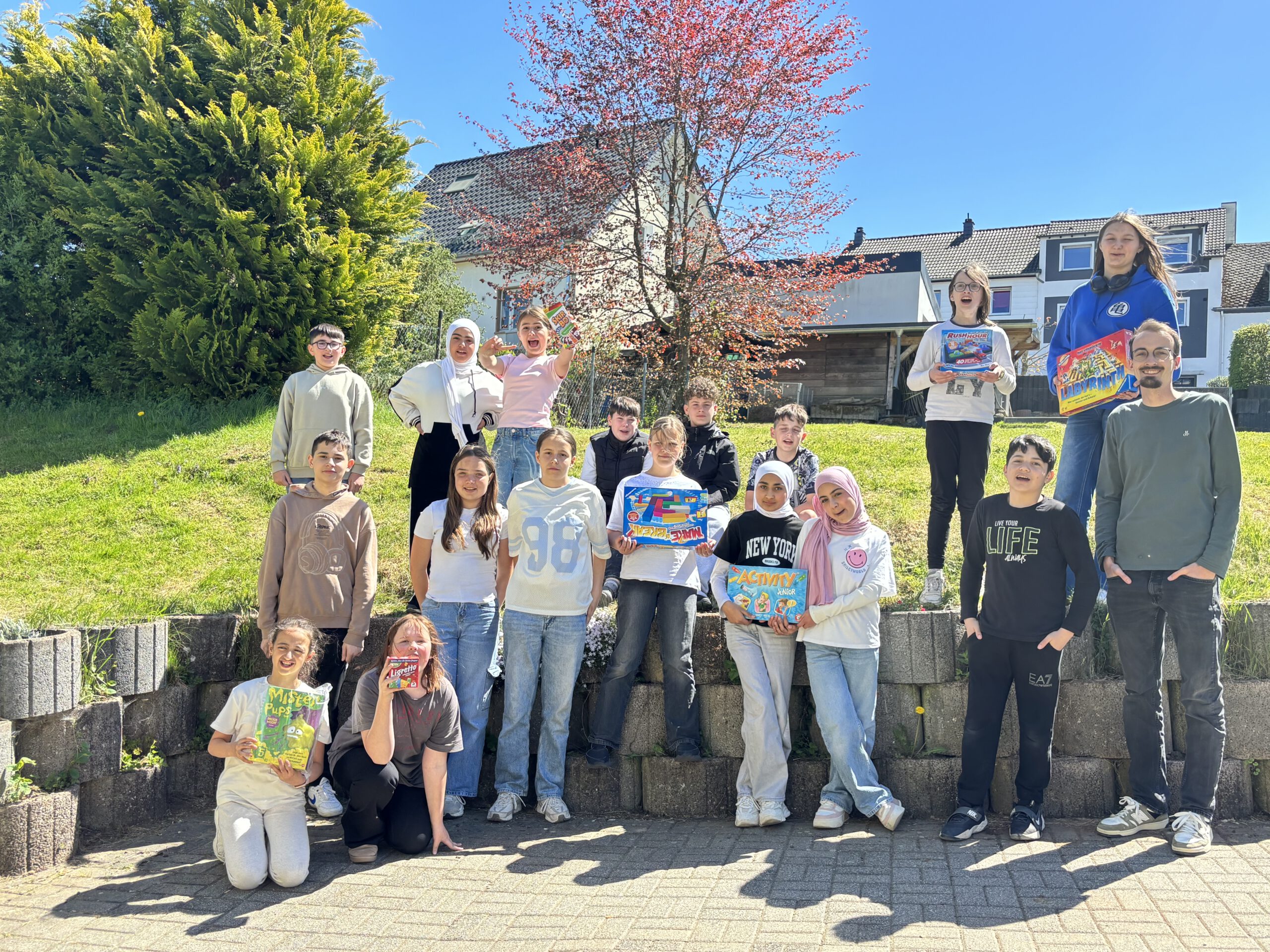 Mehr über den Artikel erfahren Neue Spiele für die Spiel- und Spaß AG durch den Förderverein der Grund- und Realschule plus Gerolstein